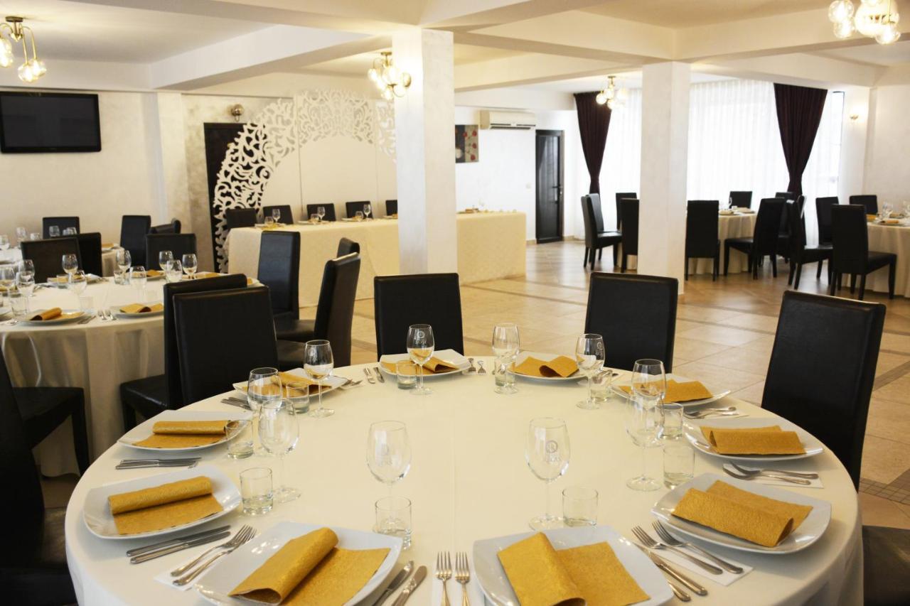 Pensiunea Royal Borşa 外观 照片